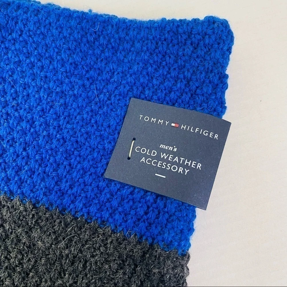 Tommy Hilfiger Wool Blend Reversible Color Block Scarf 10“ x 70“